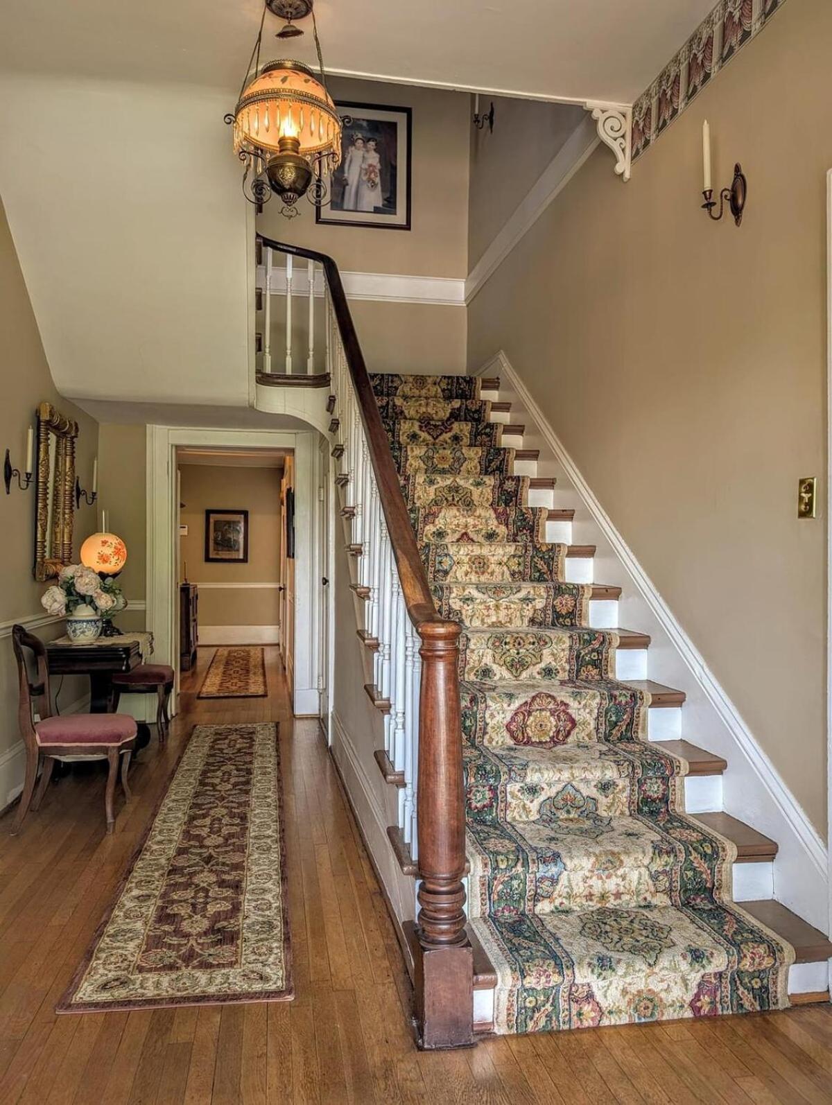 Downtown Historic Home, Easy Walk From State Street Bristol Exterior photo